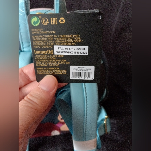 Cinderella scenes Loungefly mini backpack - Picture 7 of 8